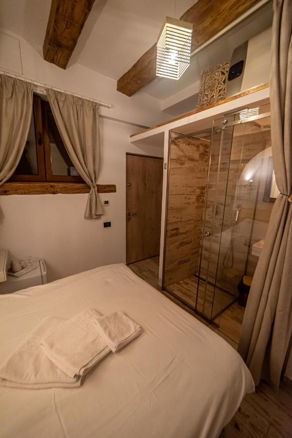 Appartement Luky13 à Braşov Extérieur photo